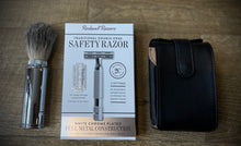 Load image into Gallery viewer, Rockwell Razors Travel Set