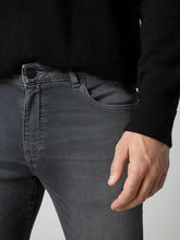 Load image into Gallery viewer, DL1961 Ultimate Knit | Nick Slim | Starship