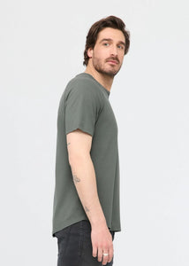 DU/ER AirFlow Pique Performance Tee | Thyme