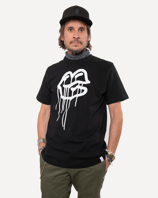 18 WAITS | Graphic T - Lips| Black