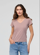 Load image into Gallery viewer, DU/ER | PurePima Slim V-Neck | Women's Collection | Hazy Mauve
