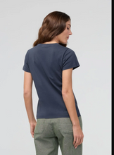 Load image into Gallery viewer, DU/ER | PurePima Slim V-Neck | Women's Collection | Navy