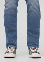 Load image into Gallery viewer, DU/ER | Performance Denim Slim Straight | Vintage Cascade