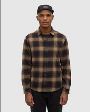 Load image into Gallery viewer, Tentree | Forest Flannel Shirt M | Ashwood/Storm Plaid