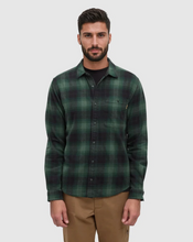 Load image into Gallery viewer, Tentree | Forest Flannel Shirt M | Dark Forest Green/Storm Plaid