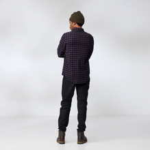 Load image into Gallery viewer, FjällRäven | Övik Flannel Shirt M | Dark Navy/Red