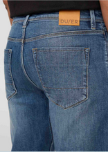 Load image into Gallery viewer, DU/ER |Performance Denim+|Relaxed Straight| DustStorm Indigo