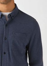 Load image into Gallery viewer, DU/ER | Performance Flannel Lite One-Pocket Shirt| Heather Navy
