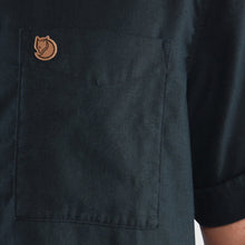 Load image into Gallery viewer, FjällRäven Övik Travel SS Shirt | Sand Stone