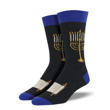 Load image into Gallery viewer, Socksmith Men&#39;s Graphic Cotton Crew Socks
