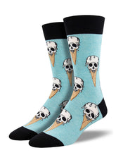 Load image into Gallery viewer, Socksmith Men&#39;s Graphic Cotton Crew Socks